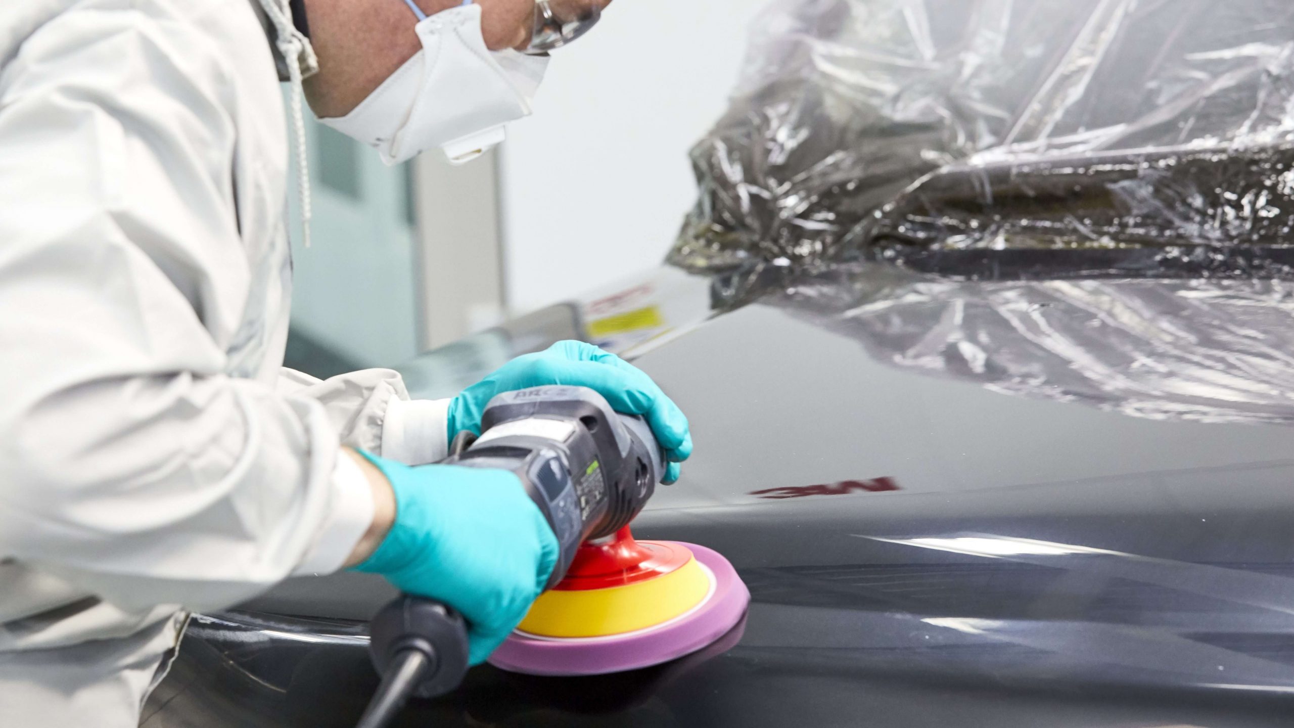 7000032138__Additional_Pictures__1701630__3M__Perfect-It__Polishing_Pad__Yellow__Convoluted__150_mm__50488-1-scaled