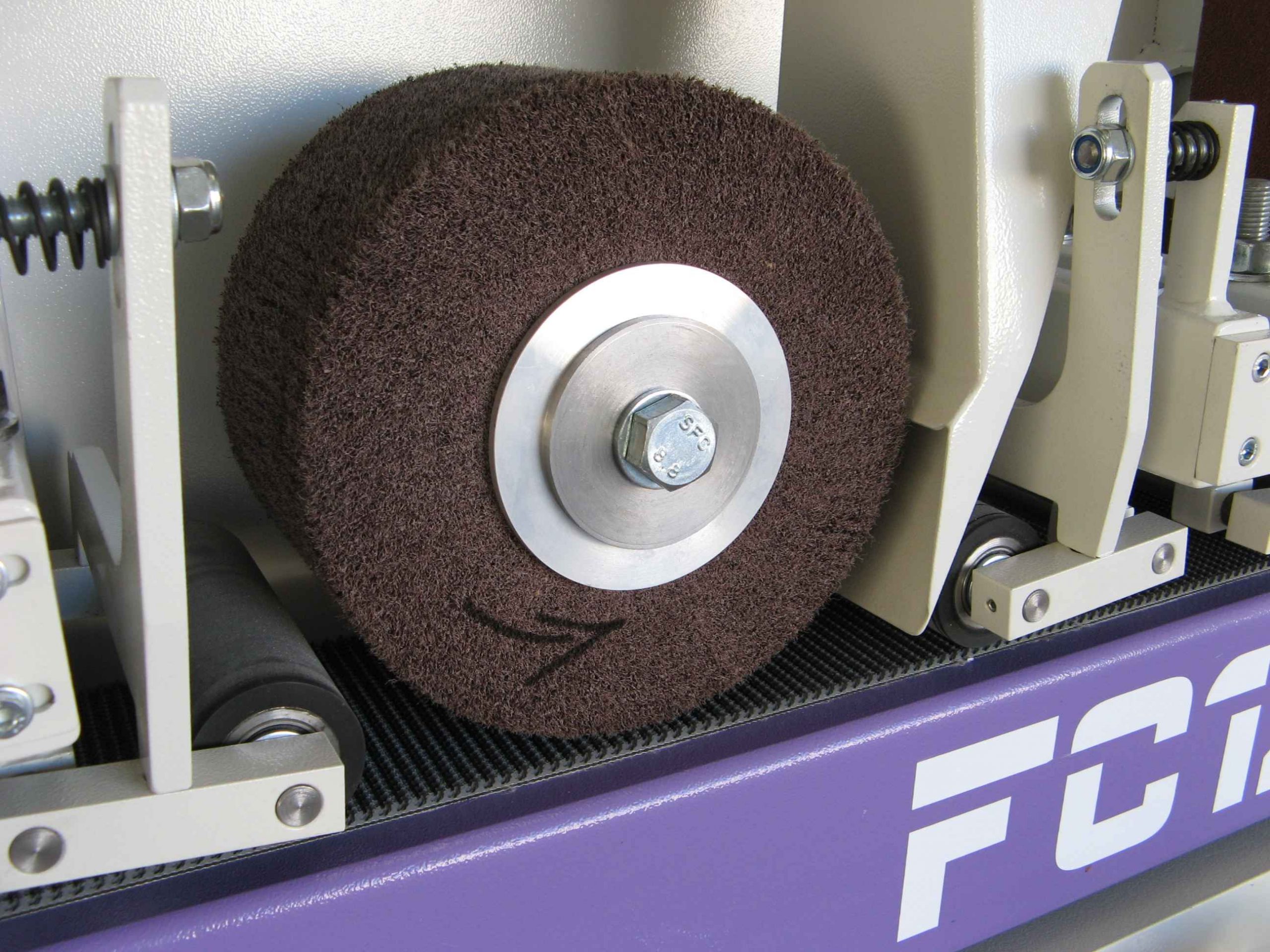 B2.-FC120-Flat-Finishing-machine-brush-unit_11zon-scaled