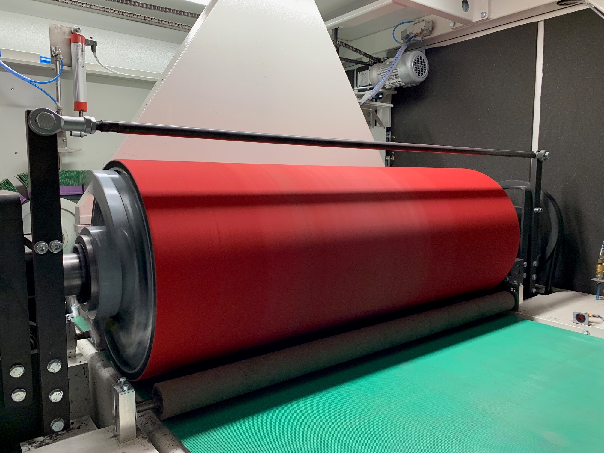 Deburring-Drum-Rotating-1