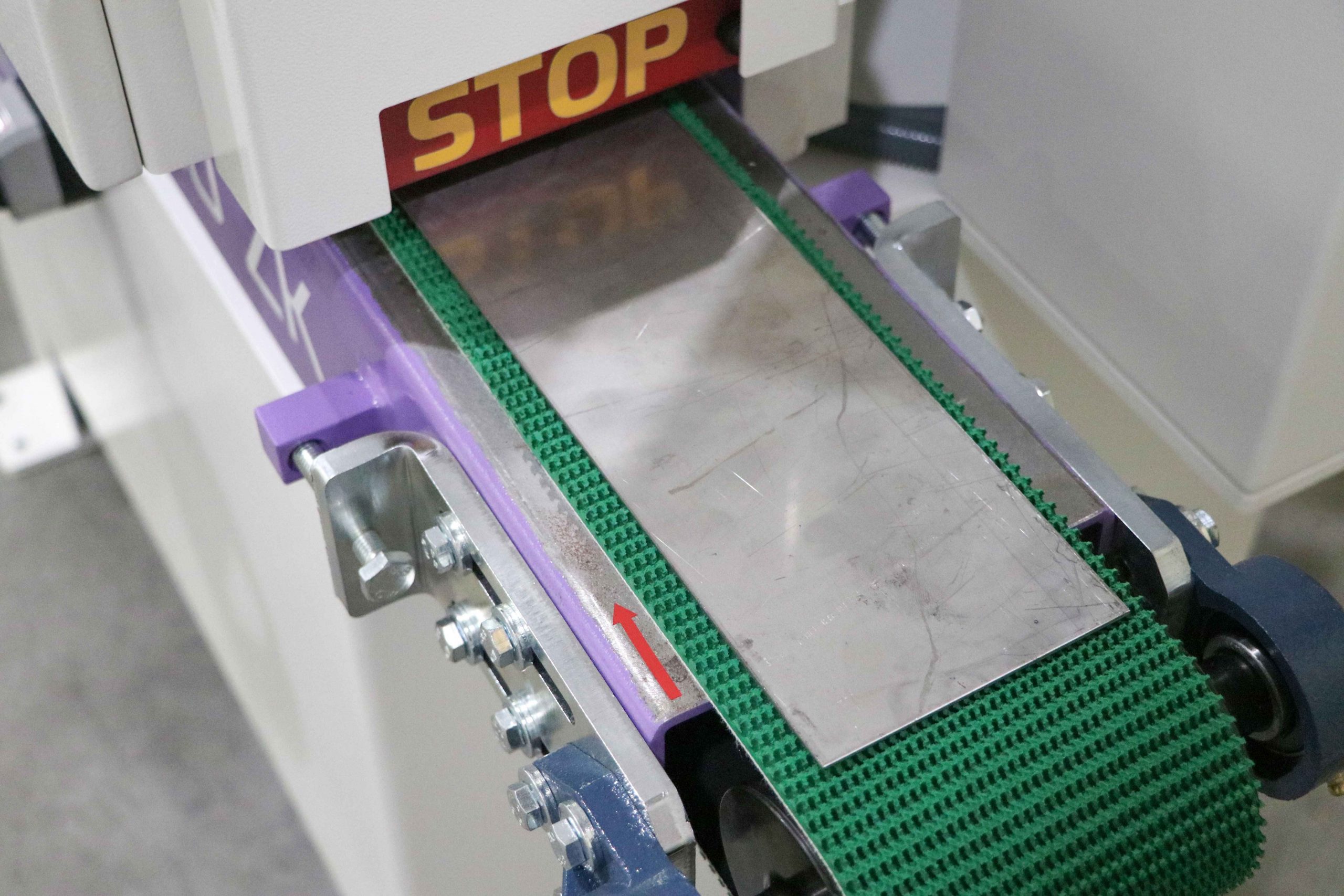 Metal-sheet-loading-FC120-ZK_11zon-scaled